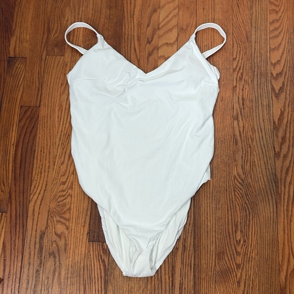 Andie The Marco One Piece Rib Swimsuit White Size XXL NWT - Picture 3 of 9